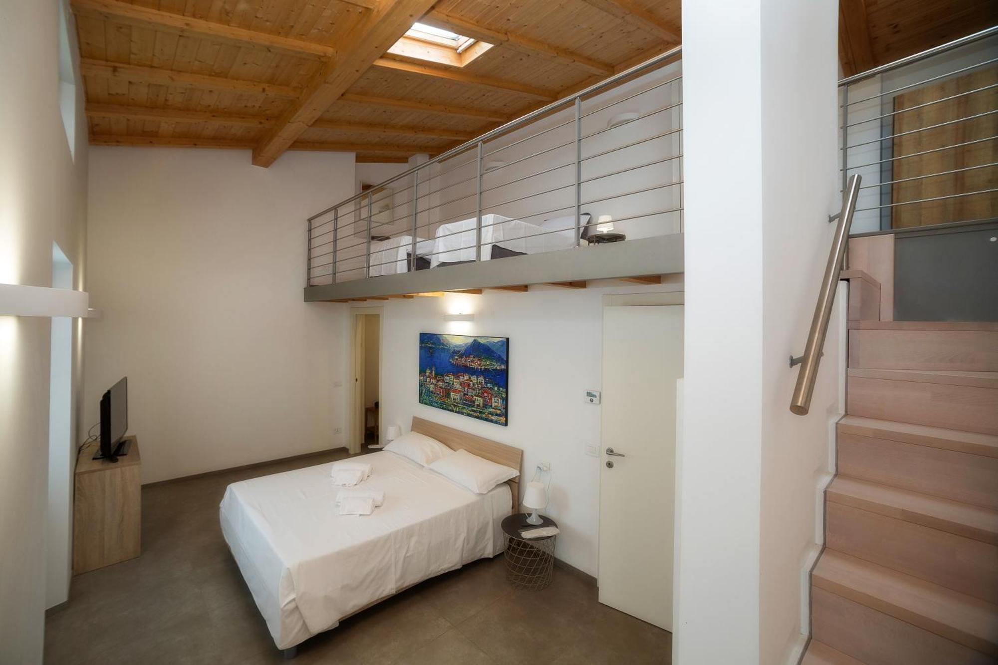 Lakefront Home Residenza Il Gallo In Riva Al Lago Pisogne Kültér fotó